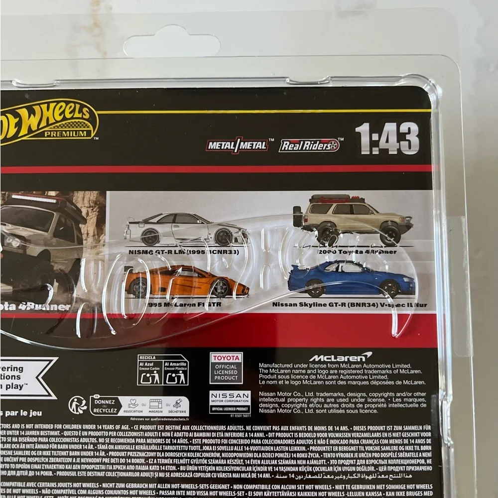 Hot Wheels 1:43 2000 Toyota 4Runner NWT